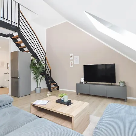 At Weinmeister - Aussergewoehnlich & Gross Lägenhet